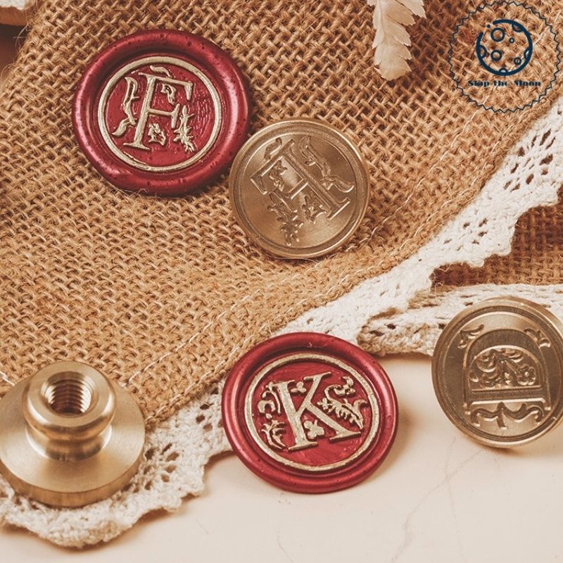 Crown Brass Seal Stamp with Optional Wood Handle – ArteOfTheBooke