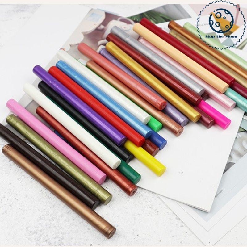 20 Pieces Glue Gun Wax Seal Sticks for Wax Seal Glue Gun, Envelope Seal Glue Gun Sealing Wax Mini Glue Stick Great for Letter Wax Sealing Stamp (Red)